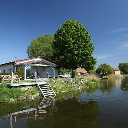 Ferienanlage Pritzerbe Bagian luar foto