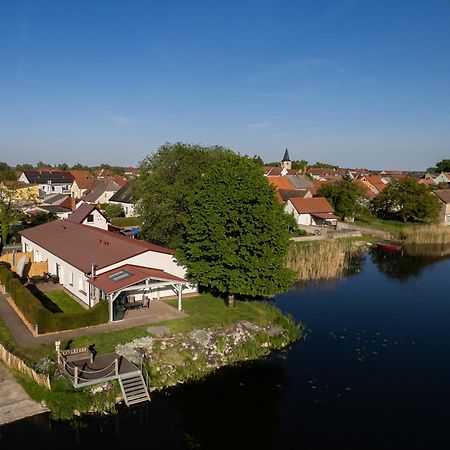 Ferienanlage Pritzerbe Bagian luar foto